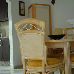 mijas-pueblo-apartment.1costadelsol.com/